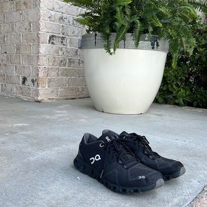 On Running Women's Cloud X Black/Asphalt